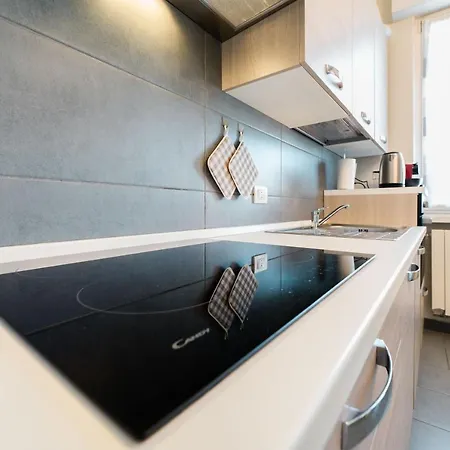 Sleep&Fly Bergamo Center - Transfer From Bgy Airport & Late Check-In Service Available Apartment