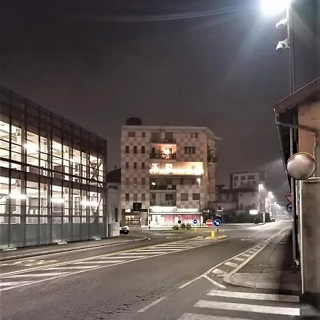 Sleep & Fly Bgy Airport-station-center Apartment Bergamo