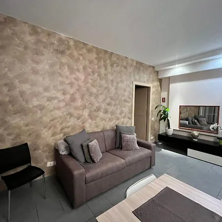 Διαμέρισμα Sleep&Fly Bergamo Center - Transfer From Bgy Airport & Late Check-In Service Available