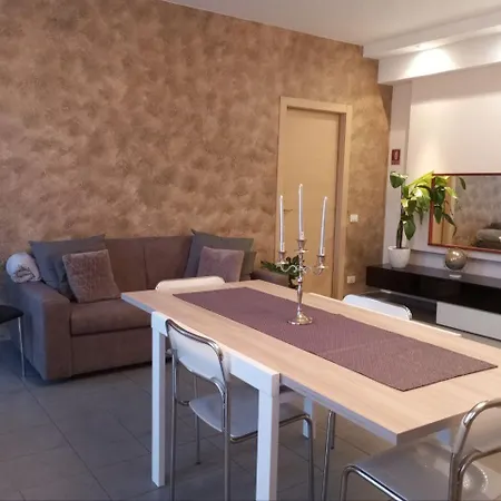 Apartment Sleep&Fly Bergamo Center - Transfer From Bgy Airport & Late Check-In Service Available