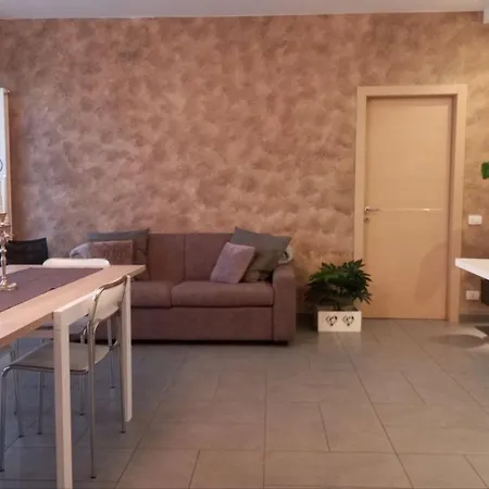 Apartment Sleep&Fly Bergamo Center - Transfer From Bgy Airport & Late Check-In Service Available Bergamo