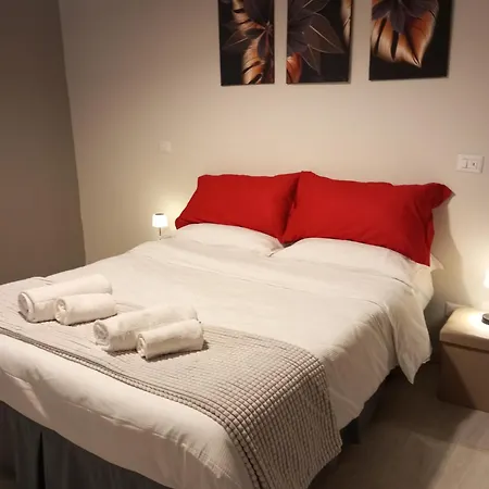 Sleep & Fly Bgy Airport-station-center Apartment