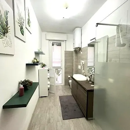 Sleep&Fly Bergamo Center - Transfer From Bgy Airport & Late Check-In Service Available Apartment *