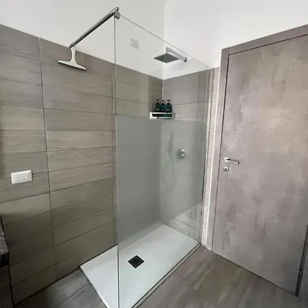 Apartment Sleep&Fly Bergamo Center - Transfer From Bgy Airport & Late Check-In Service Available