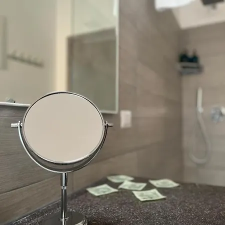 Διαμέρισμα Sleep&Fly Bergamo Center - Transfer From Bgy Airport & Late Check-In Service Available Μπέργκαμο