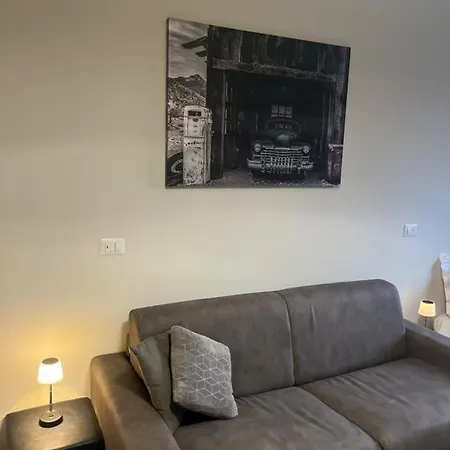 Sleep&Fly Bergamo Center - Transfer From Bgy Airport & Late Check-In Service Available * Μπέργκαμο