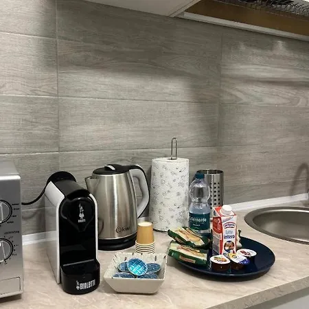 Sleep&Fly Bergamo Center - Transfer From Bgy Airport & Late Check-In Service Available Bergamo