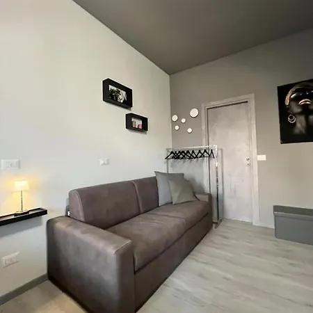 Apartment Sleep&Fly Bergamo Center - Transfer From Bgy Airport & Late Check-In Service Available *