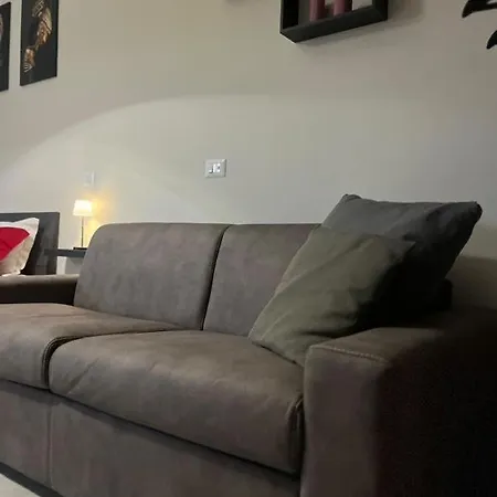 Sleep & Fly Bgy Airport-station-center Apartment Bergamo