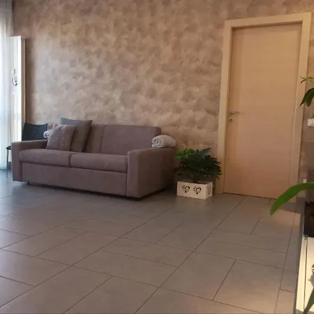 Sleep&Fly Bergamo Center - Transfer From Bgy Airport & Late Check-In Service Available *