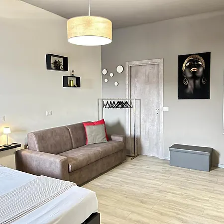 Apartment Sleep & Fly Bgy Airport-station-center