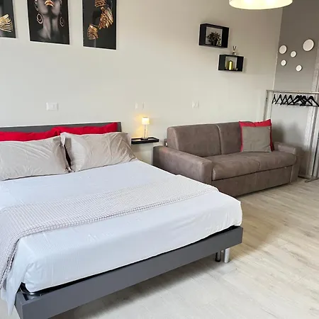 Apartment Sleep & Fly Bgy Airport-station-center *