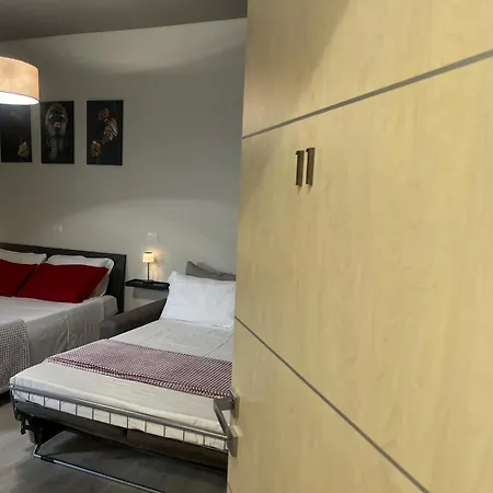Sleep & Fly Bgy Airport-station-center Apartment *