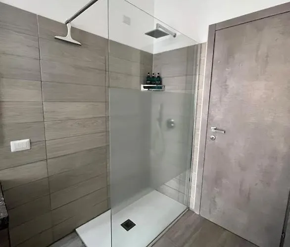 Apartment Sleep&fly Center - Transfer From Bgy Airport & Late Check-in Service Available