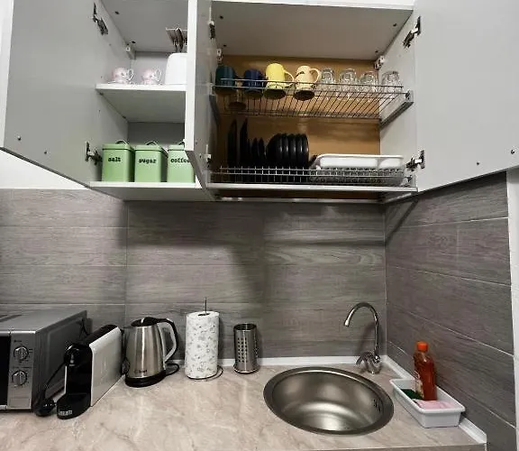 Sleep&fly Center - Transfer From Bgy Airport & Late Check-in Service Available *